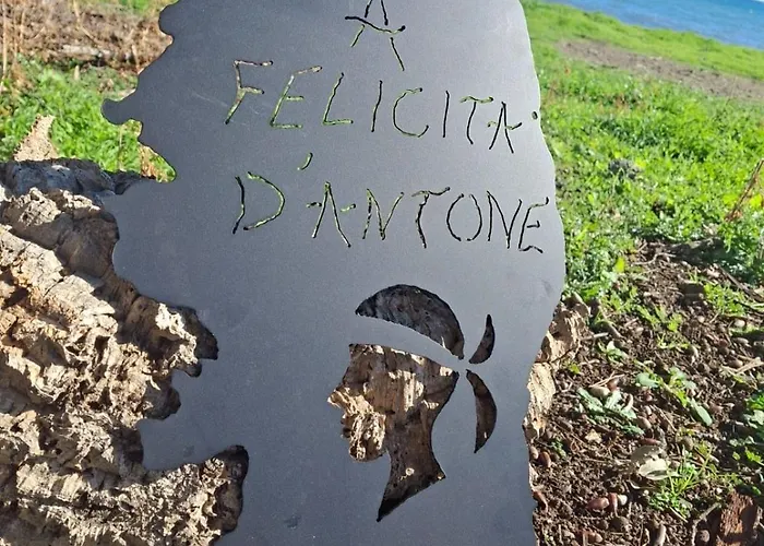 Apartment A Felicita Dantone En Bord De